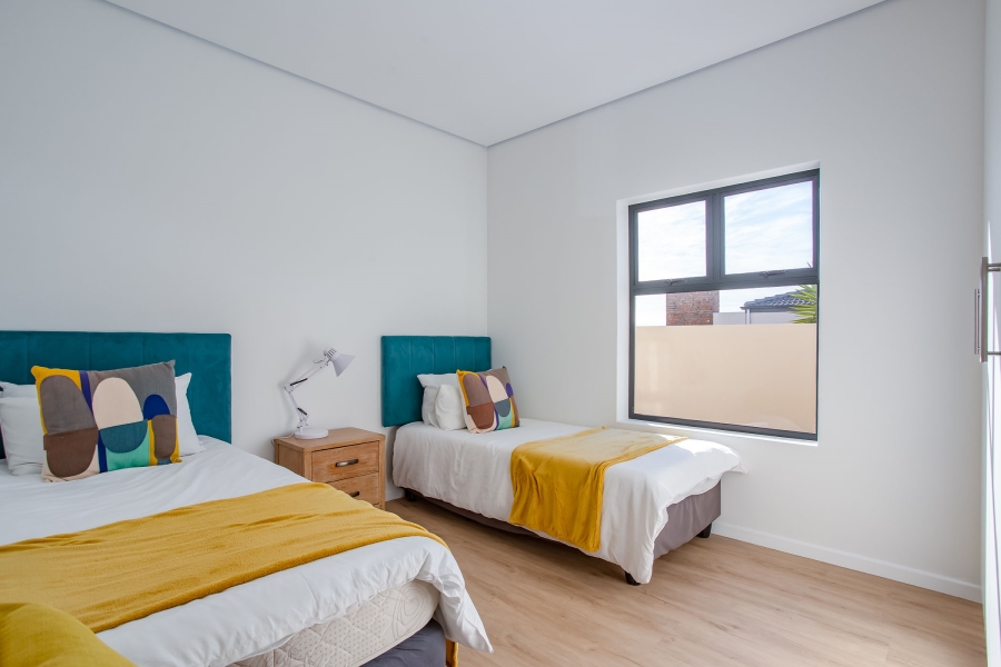 3 Bedroom Property for Sale in Honeydew Country Estate Western Cape